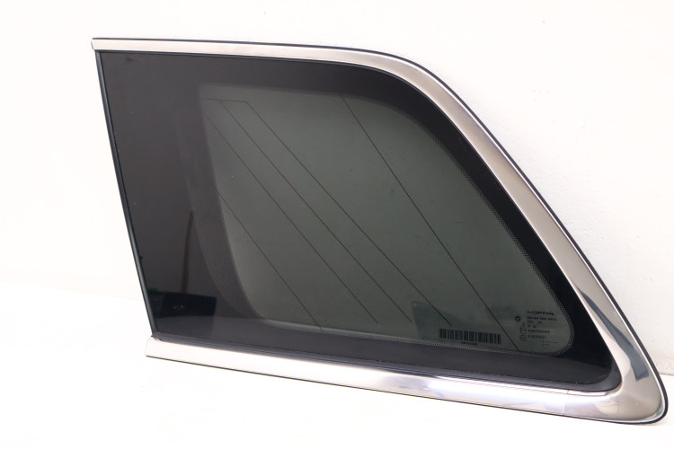 JEEP GRAND CHEROKEE WK2 SZYBA KAROSERYJNA LEWA 68172375AB, 512147AB