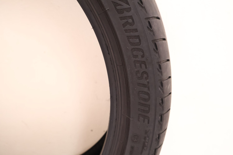 OPONY BRIDGESTONE TURANZA T005 225/40R19 93Y