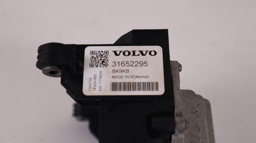 VOLVO V90 2.0 D4 MODUŁ AKUMULATORA 31652295
