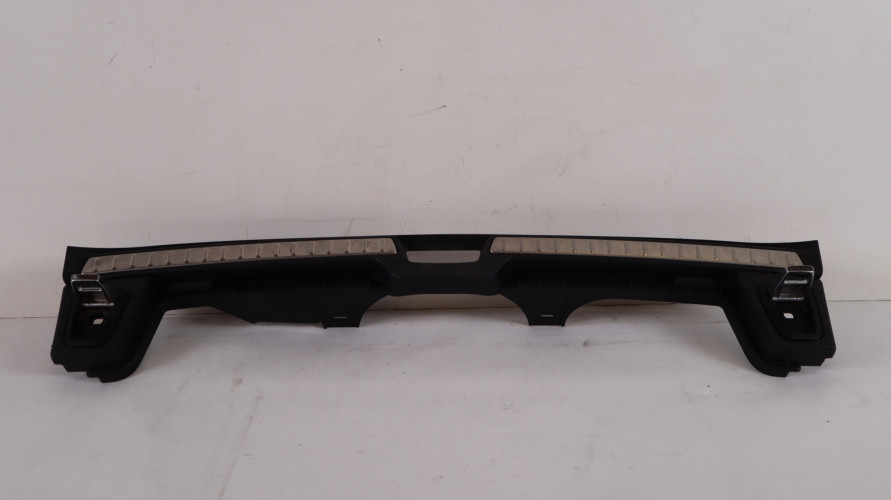 VOLVO V90 OSŁONA PASA TYLNEGO 31426115