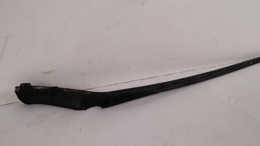 VOLVO V90 LISTWA SZYBY CZOŁOWEJ PRAWA 31386575