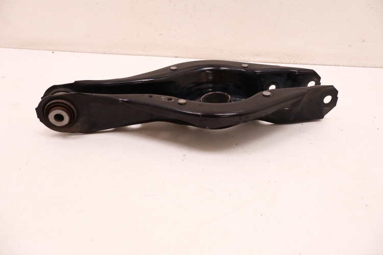 BMW 3 G20/21 WAHACZ TYŁ 6886448