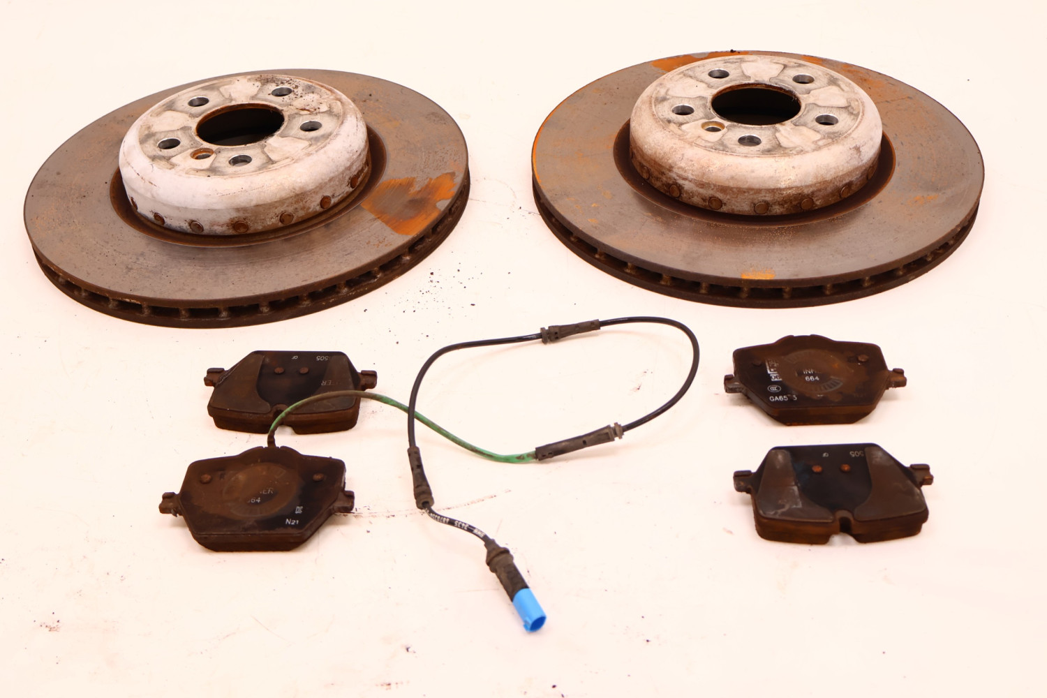 BMW 3 G20/21 330E TARCZE HAMULCOWE KLOCKI TYŁ