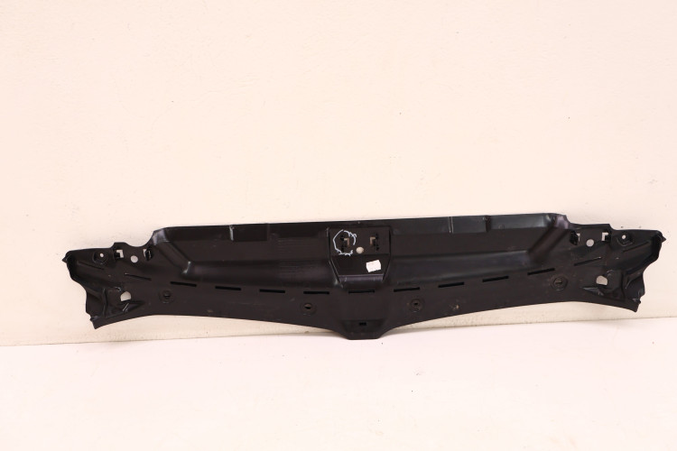 BMW 3 G20/21 OSŁONA PASA PRZEDNIEGO GÓRNA 15054410, 51767461970