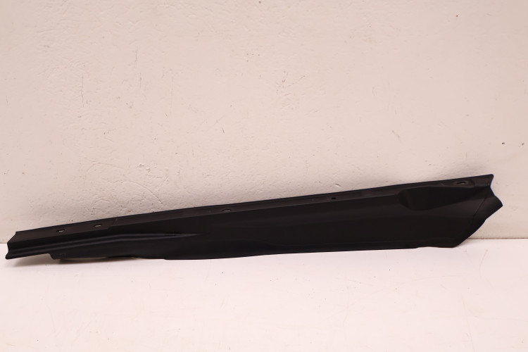 BMW 3 G20/21 USZCZELKA BŁOTNIKA PRAWY PRZÓD 51767419386