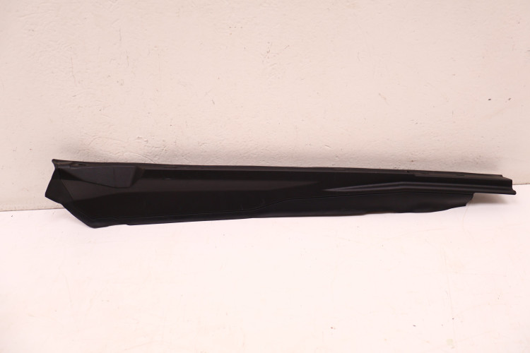 BMW 3 G20/21 USZCZELKA BŁOTNIKA LEWY PRZÓD 51767419385