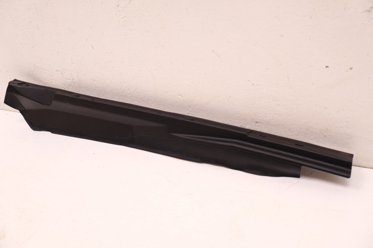 BMW 3 G20/21 USZCZELKA BŁOTNIKA LEWY PRZÓD 51767419385