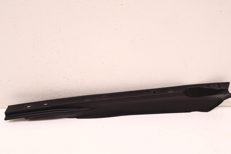 BMW 3 G20/21 USZCZELKA BŁOTNIKA PRAWY PRZÓD 51767419386