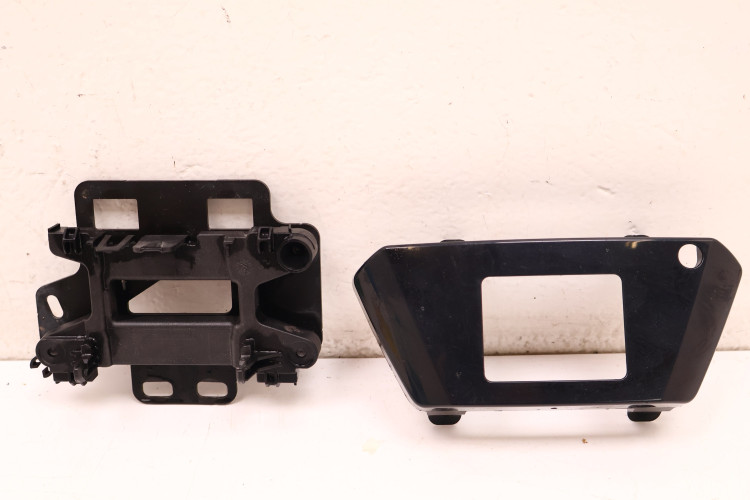 BMW 3 G20/21 RAMKA OBUDOWA MOCOWANIE RADARU ACC 51117478822, 150670, 6883737