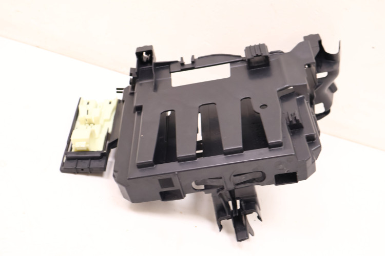 BMW 3 G20/21 OBUDOWA STEROWNIKA KOMPUTERA SILNIKA 9454102