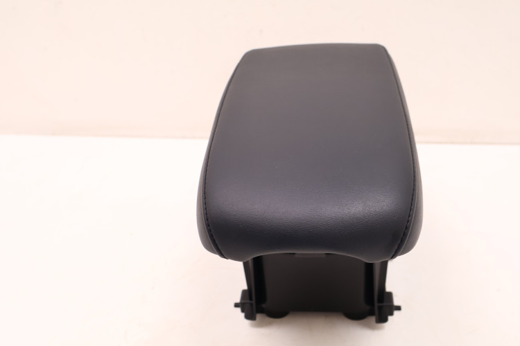 TOYOTA RAV4 IV PODŁOKIETNIK 58901-42300, 58823-42040
