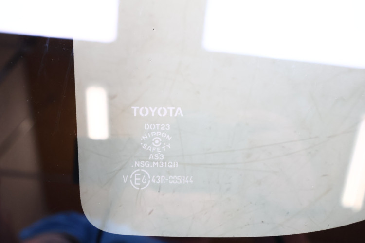 TOYOTA RAV4 IV SZYBA KAROSERYJNA LEWA 43R-005844