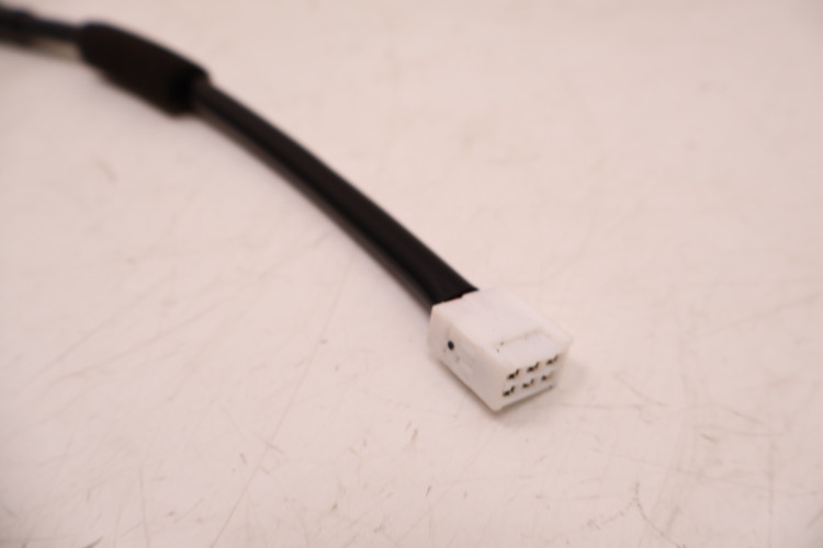 TOYOTA RAV4 IV SIŁOWNIK KLAPY BAGAŻNIKA LEWY ELEKTRYCZNY 68920-42040