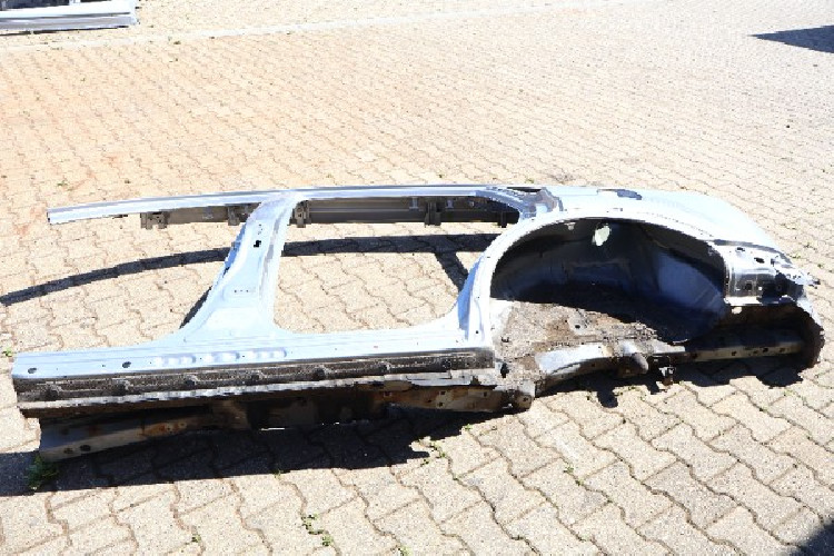 TOYOTA RAV4 IV ĆWIARTKA BŁOTNIK LEWA TYŁ 1D6