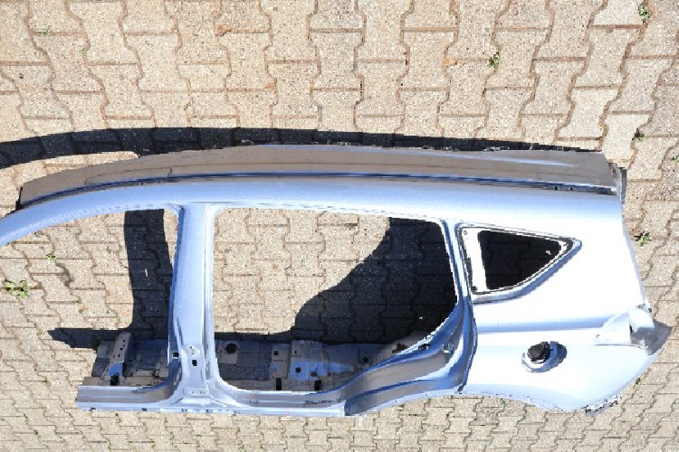 TOYOTA RAV4 IV ĆWIARTKA BŁOTNIK LEWA TYŁ 1D6