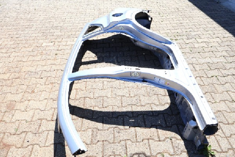 TOYOTA RAV4 IV ĆWIARTKA BŁOTNIK LEWA TYŁ 1D6