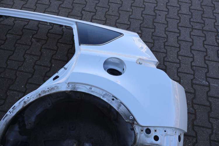 TOYOTA RAV4 IV ĆWIARTKA BŁOTNIK LEWA TYŁ 070