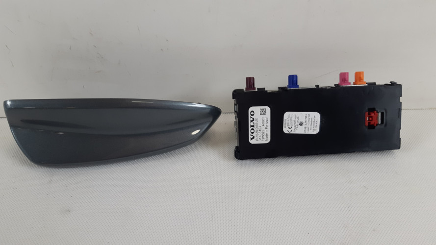 VOLVO XC90 II PŁETWA ANTENA DACHOWA 714 39826456 31438104
