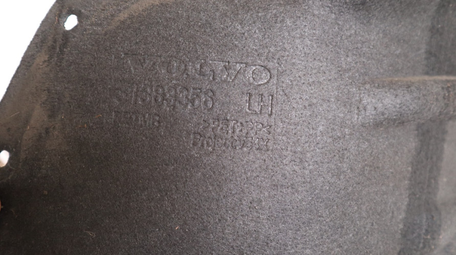 VOLVO V90 NADKOLE LEWE TYŁ 31383356