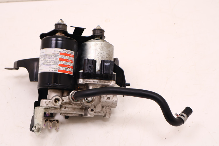TOYOTA RAV4 IV POMPA ABS 47070-47050