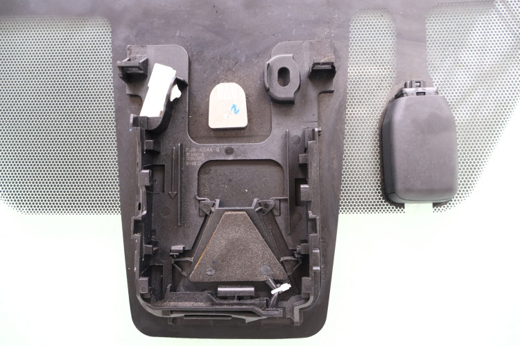 TOYOTA RAV4 IV SZYBA CZOŁOWA