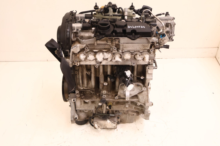VOLVO XC60 II 2.0 T8 SILNIK B4204T34