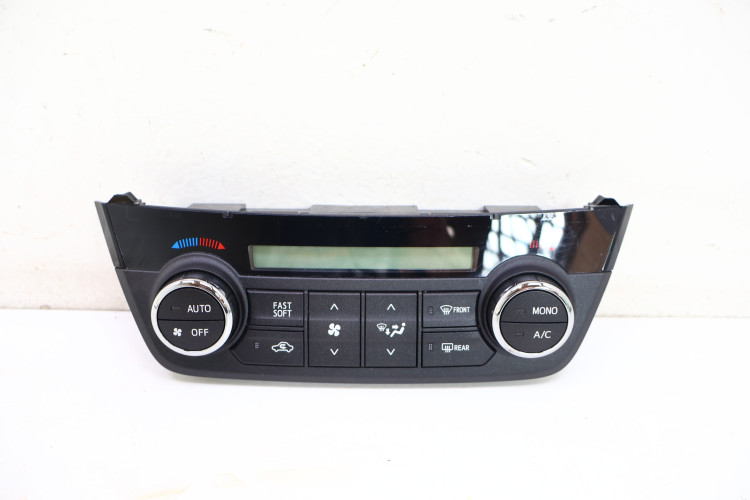 TOYOTA RAV4 IV PANEL KLIMATYZACJI 75F546