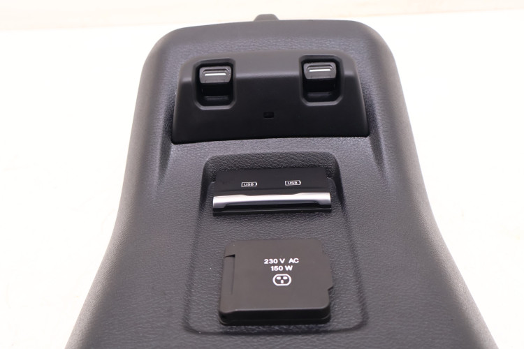 JEEP WRANGLER JL 18- OSŁONA TUNELU ŚRODKOWEGO KRATKI NAWIEWU 6BW37TX7AC, 68347435AA