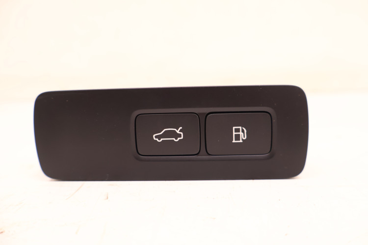 VOLVO XC60 II PANEL OTWIERANIA KLAPY, WLEWU PALIWA 32350329