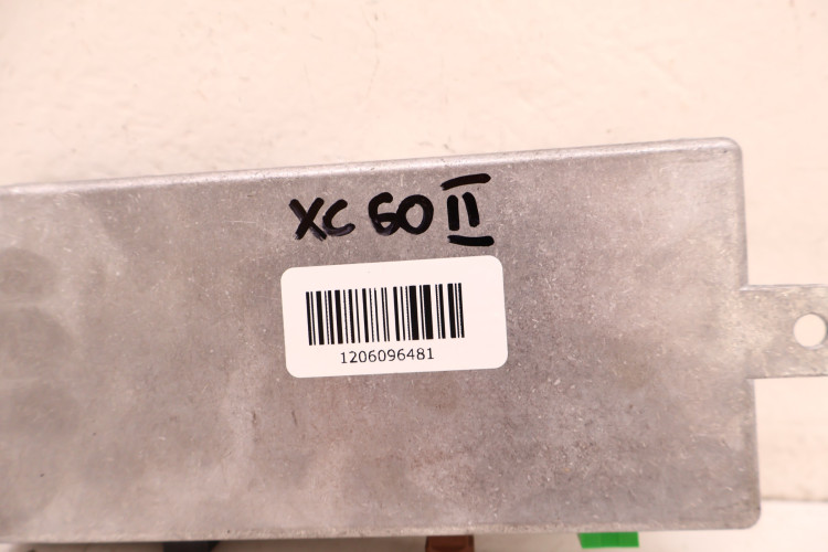 VOLVO XC60 II MODUŁ KAMERY COFANIA 32400486