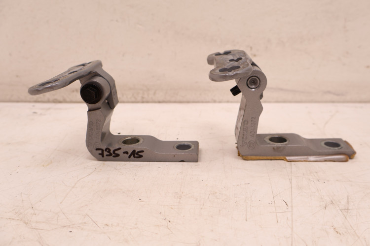 VOLVO XC60 II ZAWIASY DRZWI PRAWYCH PRZÓD 735-15 31424608, 31371553