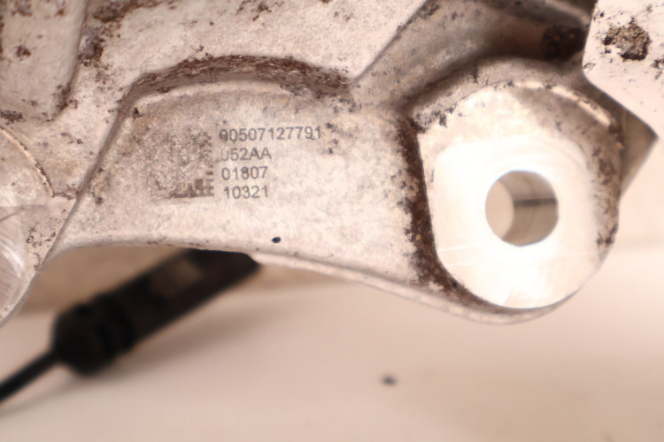 BMW 3 G20/21 330E PIASTA ZWROTNICA LEWA TYŁ 592515-10