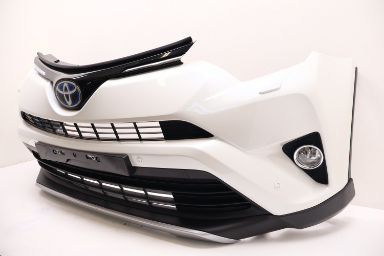 TOYOTA RAV4 IV LIFT ZDERZAK PRZÓD 070