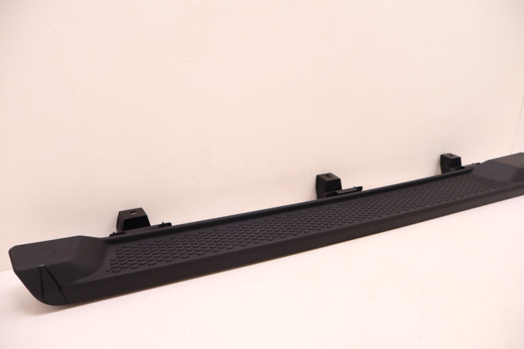 JEEP WRANGLER JL 18- STOPIEŃ PRÓG PRAWY 68292906AF