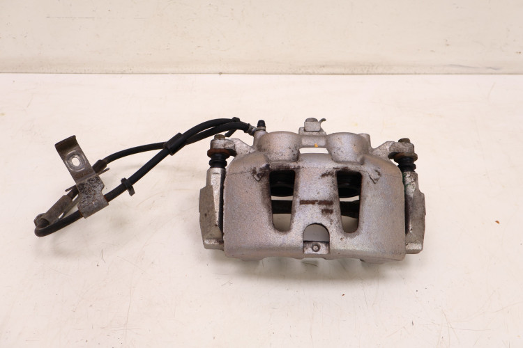 JEEP WRANGLER JL 2.0 T HYBRID 4xe 18- ZACISK HAMULCA LEWY PRZÓD 17988801