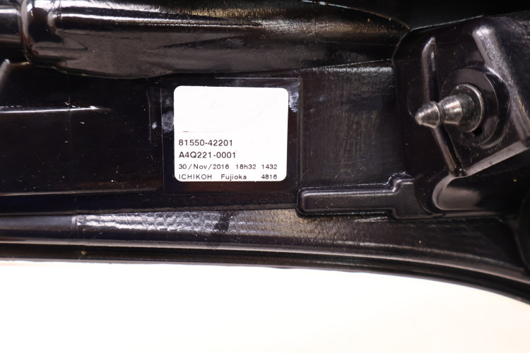 TOYOTA RAV4 IV LAMPA PRAWA TYŁ 81550-42201