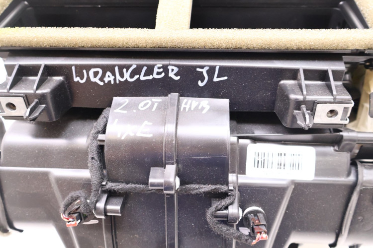 JEEP WRANGLER JL 18- NAGRZEWNICA 68301851AA