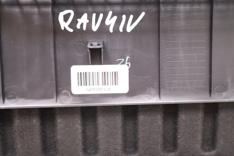 TOYOTA RAV4 IV WYKŁADZINA PODŁOGA BAGAŻNIKA 58415-42050