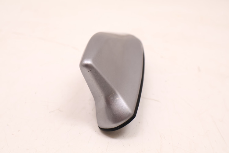 TOYOTA RAV4 IV PŁETWA ANTENA DACHOWA 1D6