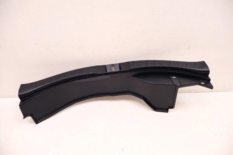 TOYOTA RAV4 IV OSŁONA PASA TYLNEGO 58387-42120