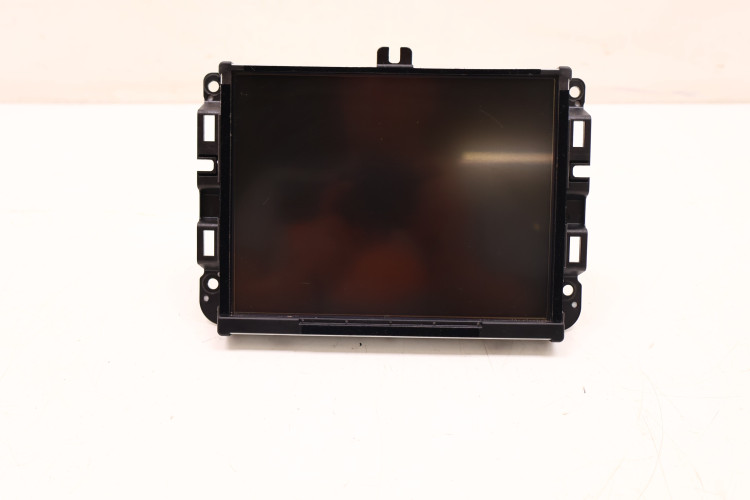 JEEP GRAND CHEROKEE WK2 RADIO EKRAN NAWIGACJA 68224530AD