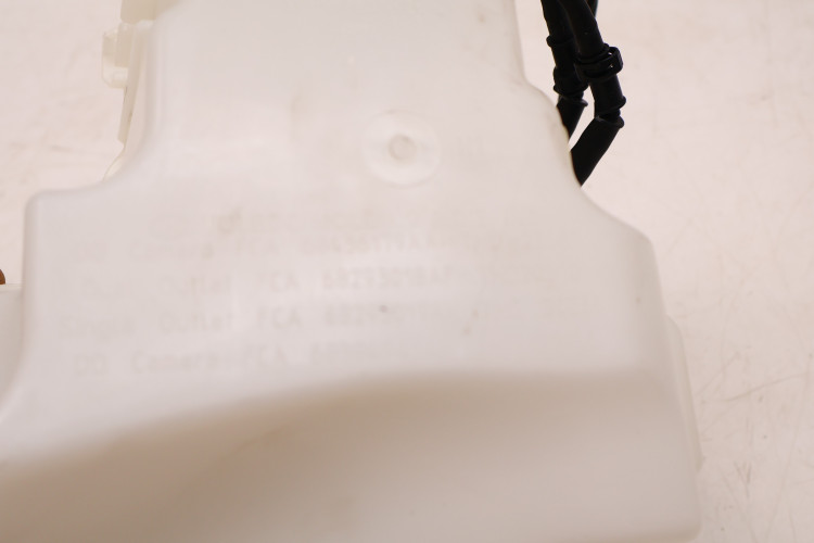 JEEP WRANGLER JL 18- ZBIORNICZEK SPRYSKIWACZY 68436179AA