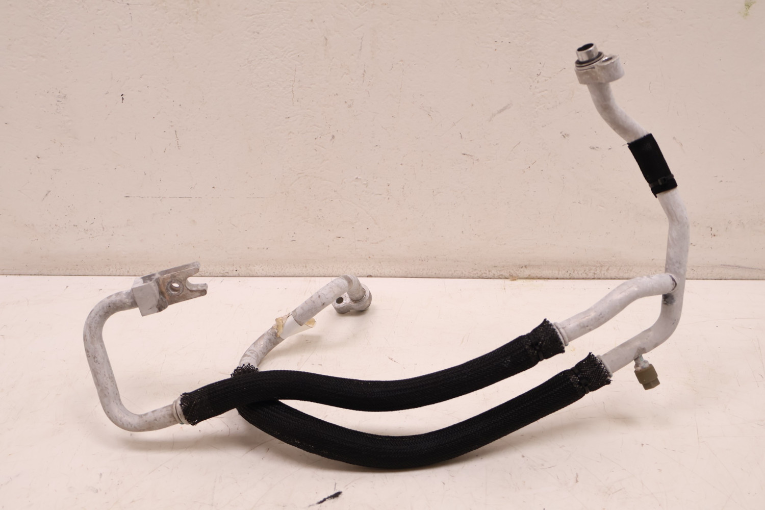 JEEP WRANGLER JL 2.0 T HYBRID 4xe 18- PRZEWÓD KLIMATYZACJI 68409856AB