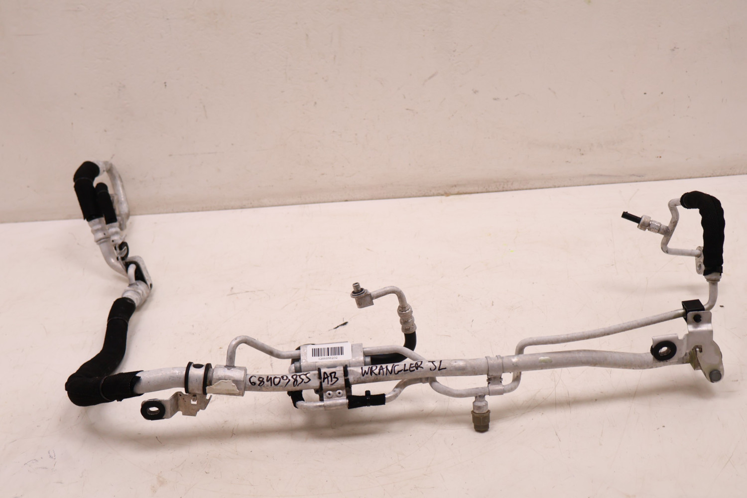 JEEP WRANGLER JL 2.0 T HYBRID 4xe 18- PRZEWÓD KLIMATYZACJI 68409855AB