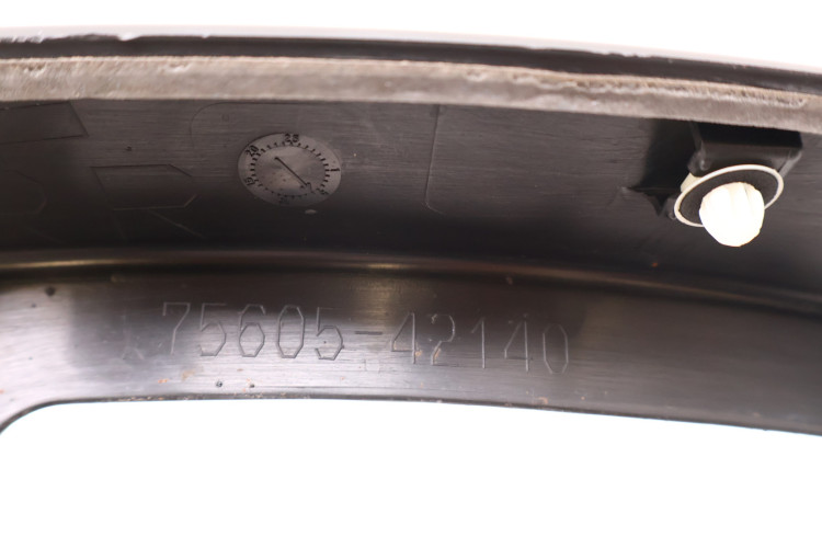 TOYOTA RAV4 IV LISTWA BŁOTNIKA PRWA TYŁ 75605-42140