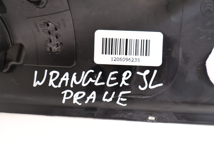 JEEP WRANGLER JL 18- LISTWA NAKŁADKA PROGU PRAWA PRZÓD 6DW18TRMAA