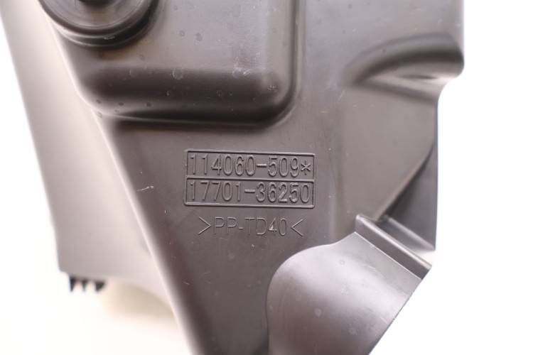 TOYOTA RAV4 IV 2.5 HYBRID OBUDOWA FILTRA POWIETRZA 17705-36110, 114060-509