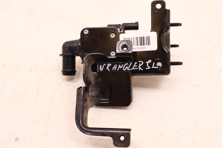 JEEP WRANGLER JL 18- POMPA WODY ELEKTROZAWÓR 68443442AB