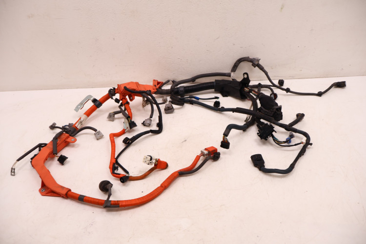 TOYOTA RAV4 IV 2.5 HYBRID INSTALACJA SILNIKA 82121-42F40B