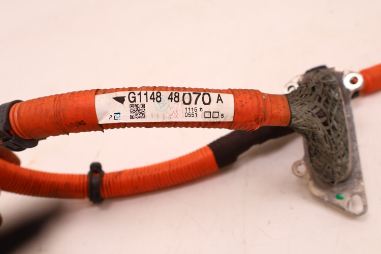 TOYOTA RAV4 IV 2.5 HYBRID PRZEWÓD WYSOKIEGO NAPIĘCIA 114848070A